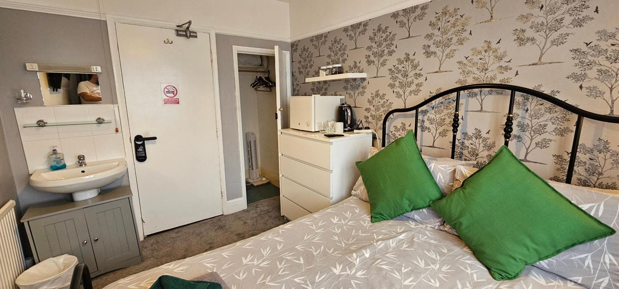 The Roslyn Guest House Paignton Eksteriør billede